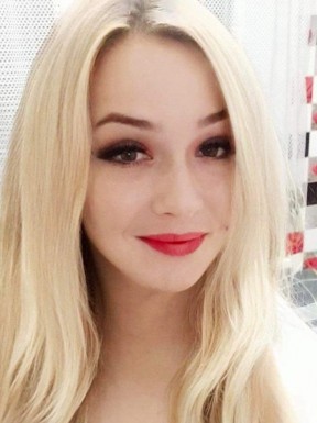 <span>Tania, 32</span> <span style='width: 25px; height: 16px; float: right; background-image: url(/bitmaps/flags_small/UA.PNG)'> </span><span style='float: right;margin-right: 20px;'><i class='fa fa-heart'></i> 24</span><br><span>Izyaslav, Ukraine</span> <input type='button' class='joinbtn' style='float: right' value='JOIN NOW' />