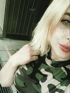 <span>Evgenia, 22</span> <span style='width: 25px; height: 16px; float: right; background-image: url(/bitmaps/flags_small/UA.PNG)'> </span><span style='float: right;margin-right: 20px;'><i class='fa fa-heart'></i> 17</span><br><span>Svalyava, Ukraine</span> <input type='button' class='joinbtn' style='float: right' value='JOIN NOW' />