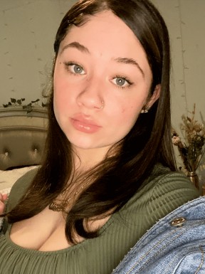 <span>Jennifer, 26</span> <span style='width: 25px; height: 16px; float: right; background-image: url(/bitmaps/flags_small/US.PNG)'> </span><span style='float: right;margin-right: 20px;'><i class='fa fa-heart'></i> 31</span><br><span>Columbia, United States of America</span> <input type='button' class='joinbtn' style='float: right' value='JOIN NOW' />