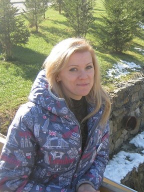 <span>Elena, 35</span> <span style='width: 25px; height: 16px; float: right; background-image: url(/bitmaps/flags_small/UA.PNG)'> </span><br><span>Poltava, Ukraine</span> <input type='button' class='joinbtn' style='float: right' value='JOIN NOW' />