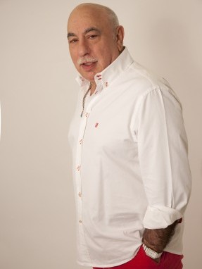 Spanish men looking for love