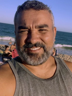 American men looking for love