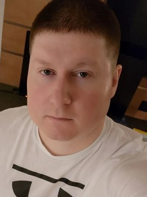 American men looking for love