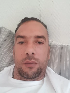 French men looking for love