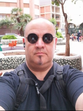 Spanish men looking for love