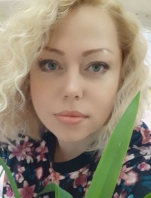 <span>Tatty, 39</span> <span style='width: 25px; height: 16px; float: right; background-image: url(/bitmaps/flags_small/UA.PNG)'> </span><br><span>Pavlohrad, Ukraine</span> <input type='button' class='joinbtn' style='float: right' value='JOIN NOW' />