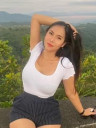 Aileen, 32 ans: I am Aleena a simple woman sweet loving person who is very family oriented always believe in definition of love I am taking good care of my self and my love once... Who have a sense of humor god fearing and always positive in life and in every situation...